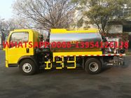 Ελαφρύς πολυάσχολος φορτηγών 4x2 6 ψεκαστήρων ασφάλτου HOWO με τη μηχανή 115hp Yunnei