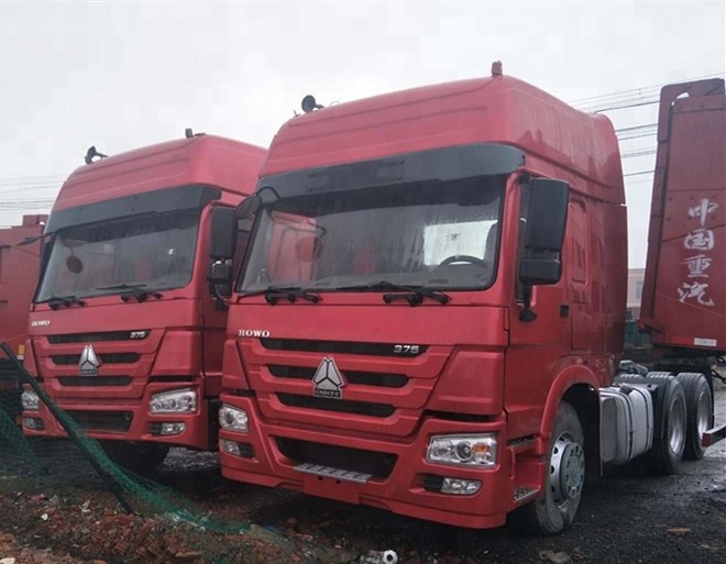 420 επικεφαλής φορτηγό τρακτέρ HP Sinotruk Howo 6x4 με το διπλό αμάξι κοιμώμεών HW79
