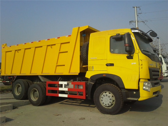 Μεγάλο κίτρινο φορτηγό απορρίψεων, άκαμπτα Tipper 6x4 φορτηγά που χρησιμοποιούνται στη μεταλλεία ZZ3257N3847A