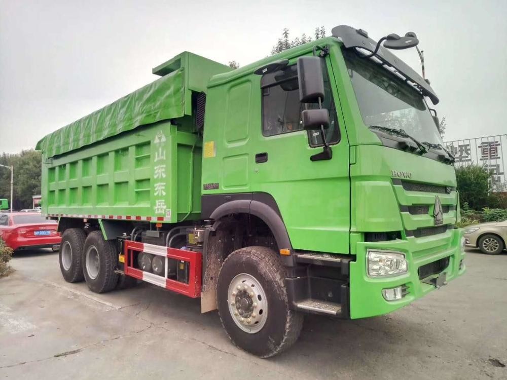 Πράσινη 10 ρόδα RHD εμπορικό σήμα φορτηγών απορρίψεων 20 τόνου SINOTRUK με τη γερμανική οδήγηση ZF8118