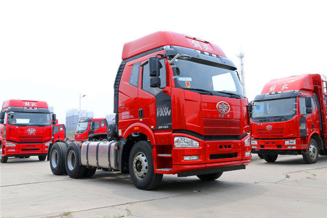 Ευρο- 3 φορτηγό ρυμουλκών τρακτέρ FAW J6P/335HP - μονάδα τρακτέρ 375HP 6x4