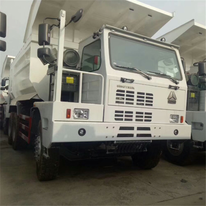 Tipper φορτηγών απορρίψεων φορτίων Howo Sinotruk φορτηγών τόνοι 6*4/30 εκφορτωτών μεταλλείας