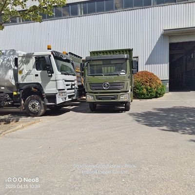 Φορτηγό Sinotruk HOWO 4×2 με κινητήρα 210 hp και αμαξώμα από κυματοειδές κράμα αλουμινίου