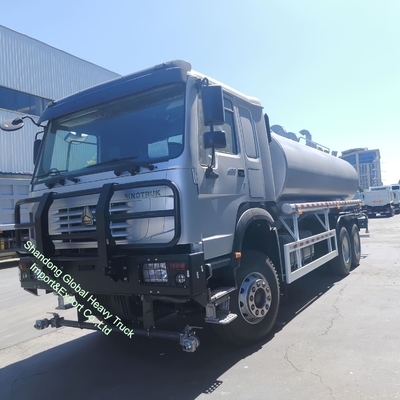 HOWO Βυτιοφόρο Νερού Sinotruck HOWO 6*4 Βυτιοφόρο Ψεκασμού 20000 Λίτρων Βυτιοφόρο Νερού προς Πώληση