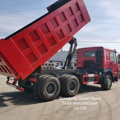 Μεταχειρισμένο HOWO Κόκκινο Χρώμα 380hp/400hp Ανατρεπόμενο Φορτηγό σε Απόθεμα