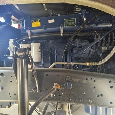 BEIBEN 2638 6×4 βαρύ φορτηγό ελκυστήρα με κινητήρα WEICHAI 380HP και πλαίσιο τεχνολογίας Mercedes-Benz