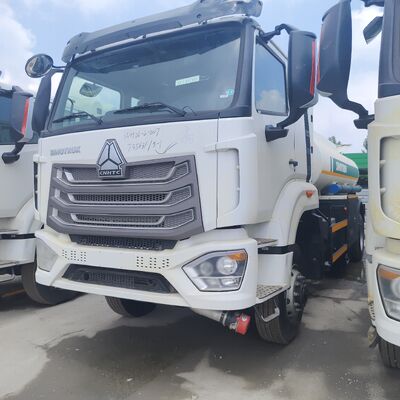 HOWO NX 6×4 CNG Tank Fuel Truck με κινητήρα 400HP και χωρητικότητα 25.000L για διανομή καυσίμου