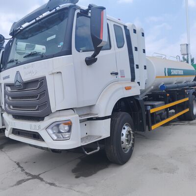 HOWO NX 6×4 CNG Tank Fuel Truck με κινητήρα 400HP και χωρητικότητα 25.000L για διανομή καυσίμου