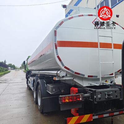 HOWO NX 8x4 30000L φορτηγό δεξαμενόπλοιου καυσίμου βαρύ φορτηγό ντίζελ για την αγορά της Μοζαμβίκης