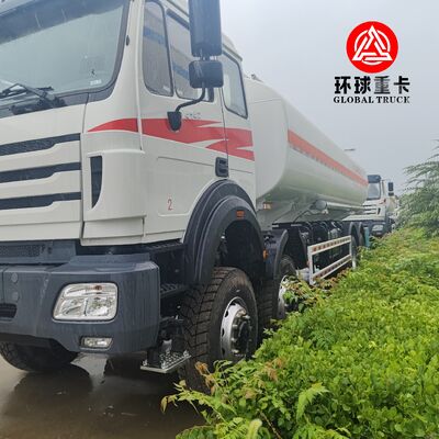 Τεθωρακισμένο φορτηγό καυσίμου Beiben 8x8 35000L για εξόρυξη στο Κονγκό