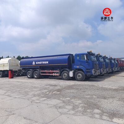 HOWO NX 8x4 30000L φορτηγό δεξαμενών καυσίμου βαρύ φορτηγό ντίζελ για την αγορά της Τανζανίας
