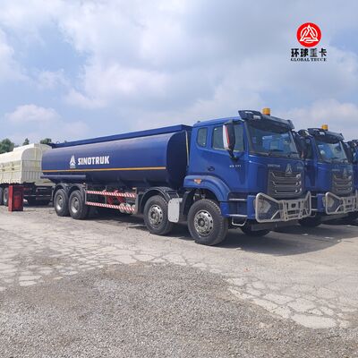 HOWO NX 8x4 30000L Βυτιοφόρο Καυσίμων Βαρέως Τύπου Φορτηγό Ντίζελ για την Αγορά της Νιγηρίας
