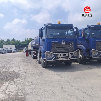 HOWO NX 8x4 30000L φορτηγό δεξαμενόπλοιου καυσίμου βαρύ φορτηγό ντίζελ για την αγορά της Μοζαμβίκης