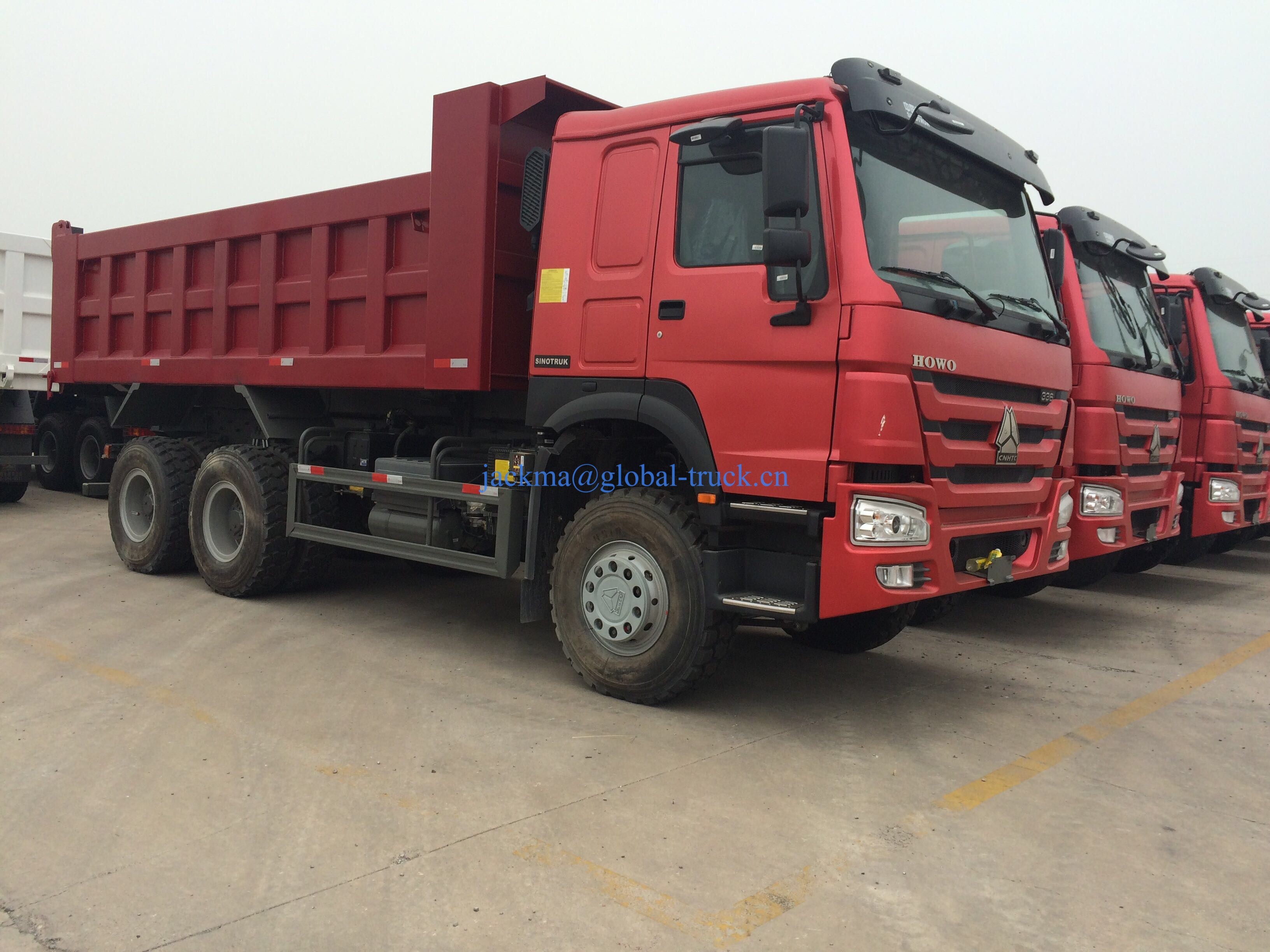 Χρησιμοποιούμενο φορτηγό 6x4 SINOTRUK HOWO 10 τόνων Χρησιμοποιούμενο φορτηγό ντάμπερ