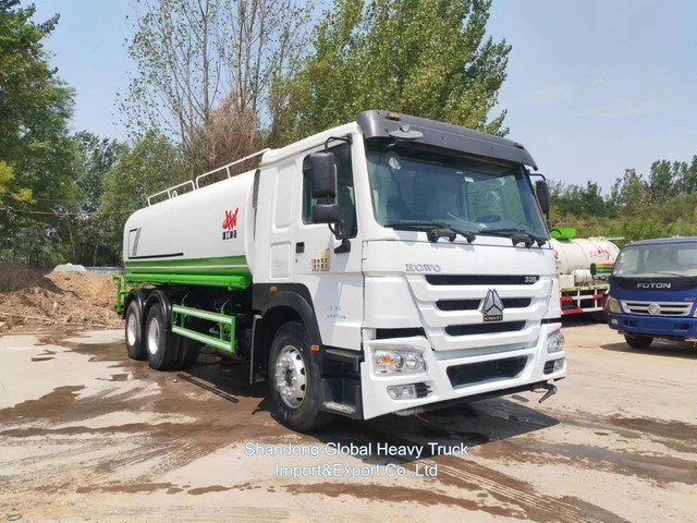 20000L 30000 λίτρα Νέο μεταχειρισμένο Sinotruk HOWO 6*4 Σπρίνσελερ δεξαμενή νερού Τανκέρ φορτηγό