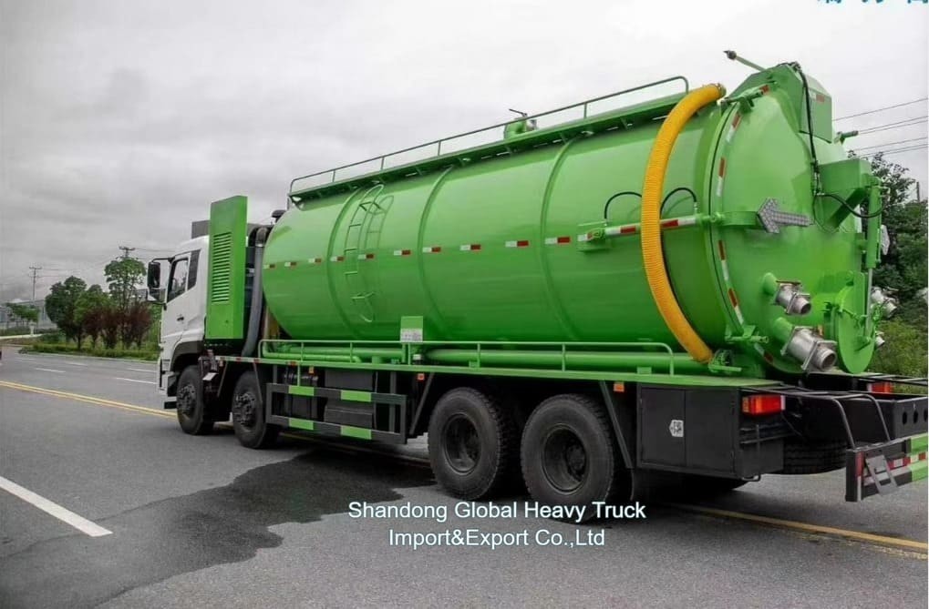 Τιμή εργοστασίου 8*4 380hp Καθαρίσιμα ρυζιερόπλοιο αναρρόφησης Dongfeng Τάξι 18000L δεξαμενή
