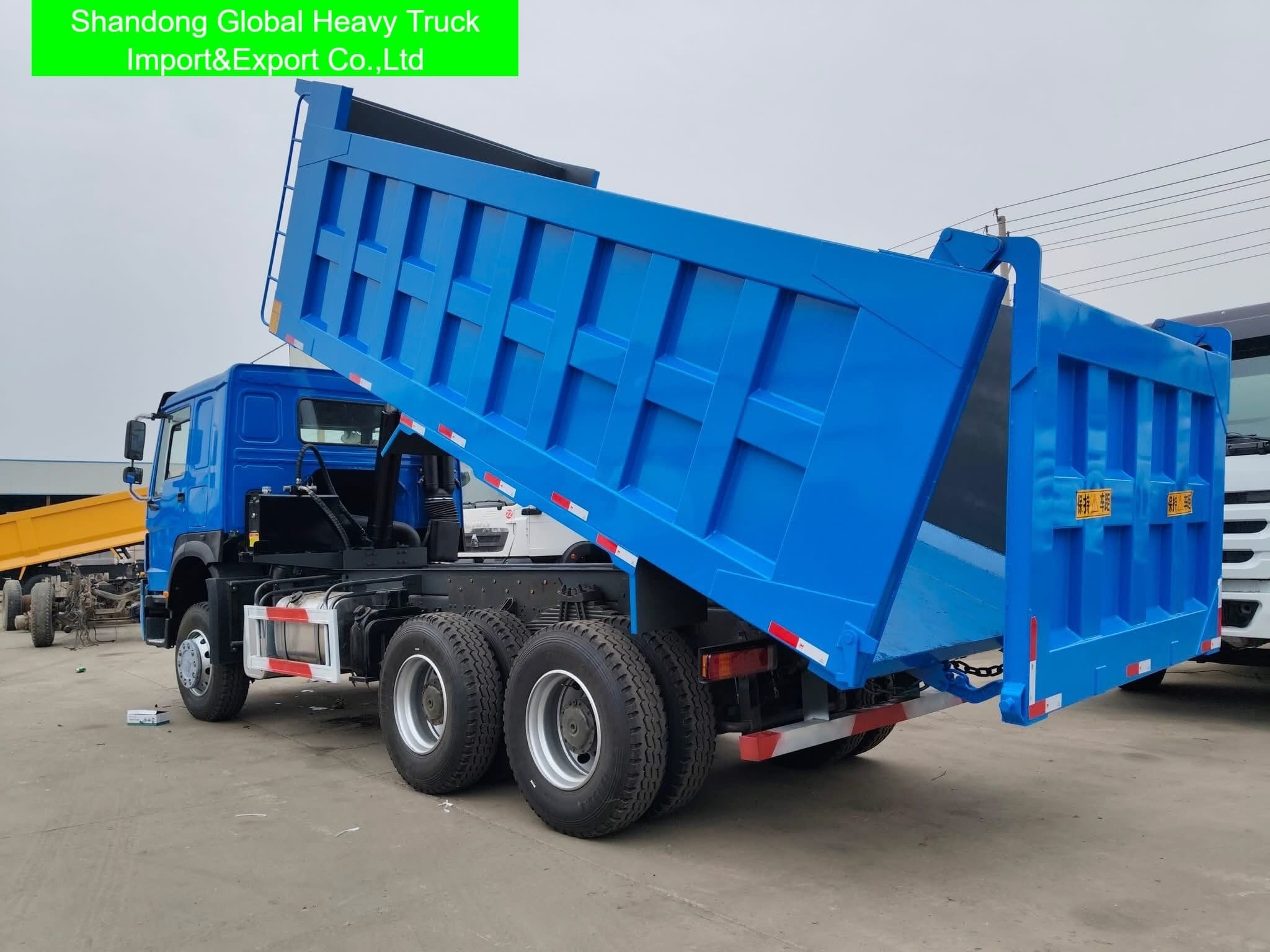Χρησιμοποιημένο Sinotruck HOWO-7 371HP 6x4 Dump Truck Ανακαινισμένο