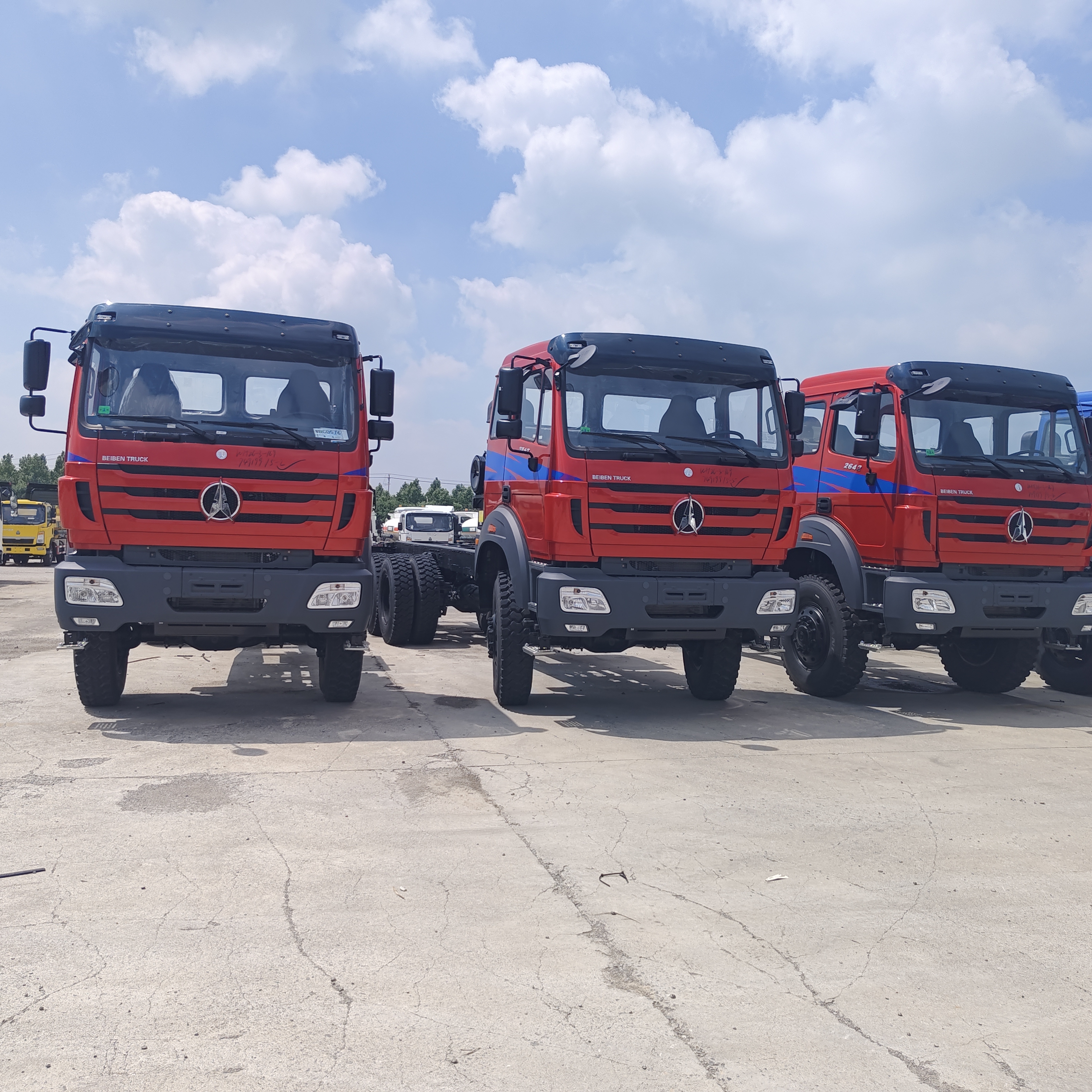 BEIBEN 2642 6×4 βαρύ φορτηγό με κινητήρα WEICHAI 420HP και ωφέλιμο φορτίο 25-35 τόνων για ορυχεία και κατασκευές